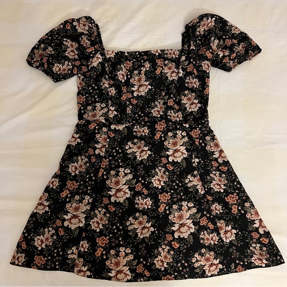 NWOT Abercrombie & Fitch Corset Seamed Mini Dress Black Floral Sz M - Picture 5 of 11